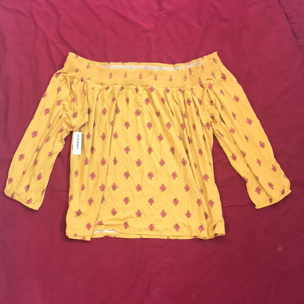 3/$21 Old Navy - yellow with pink flowers